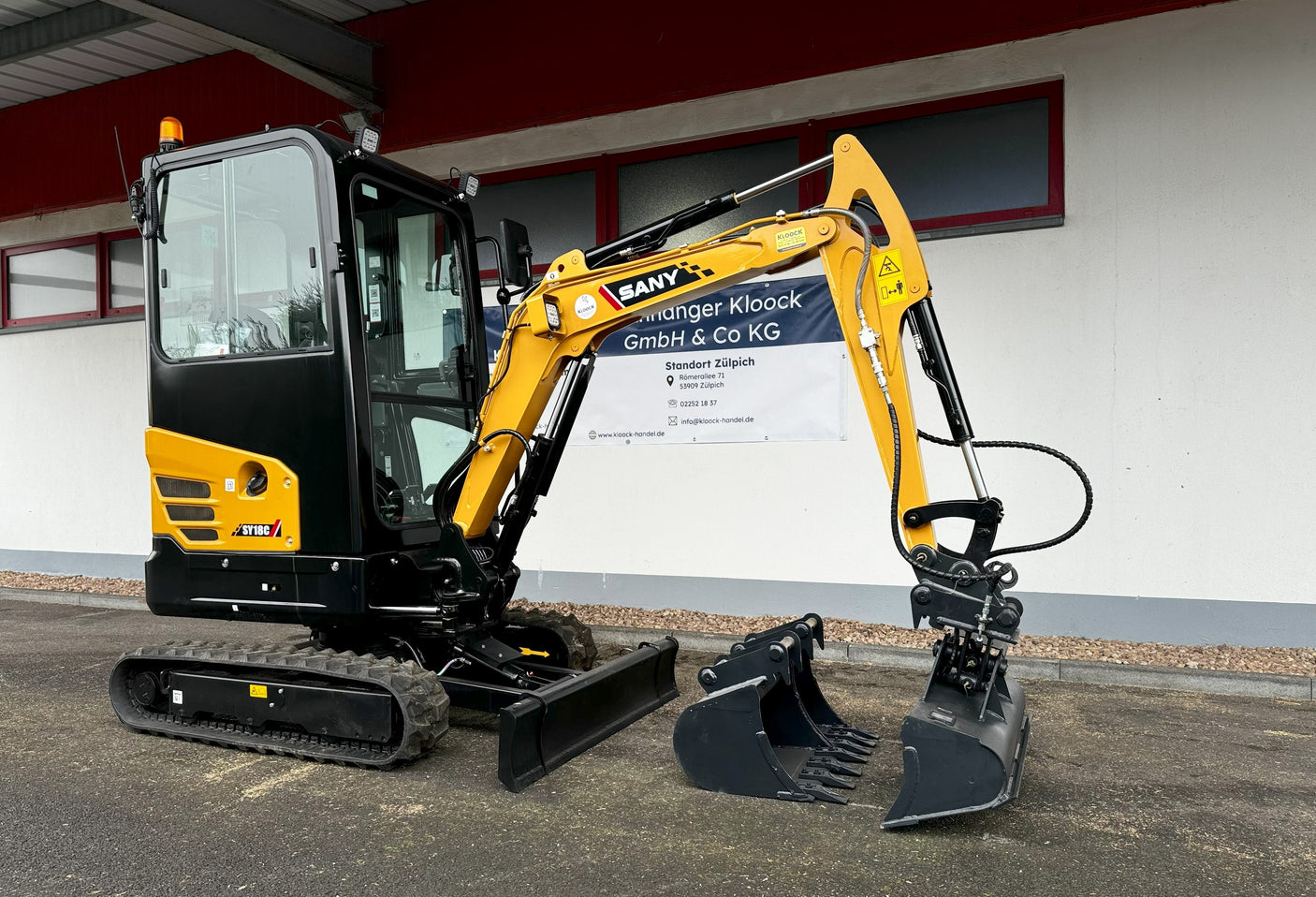 SANY SY18C Minibagger inkl. Löffelpaket
