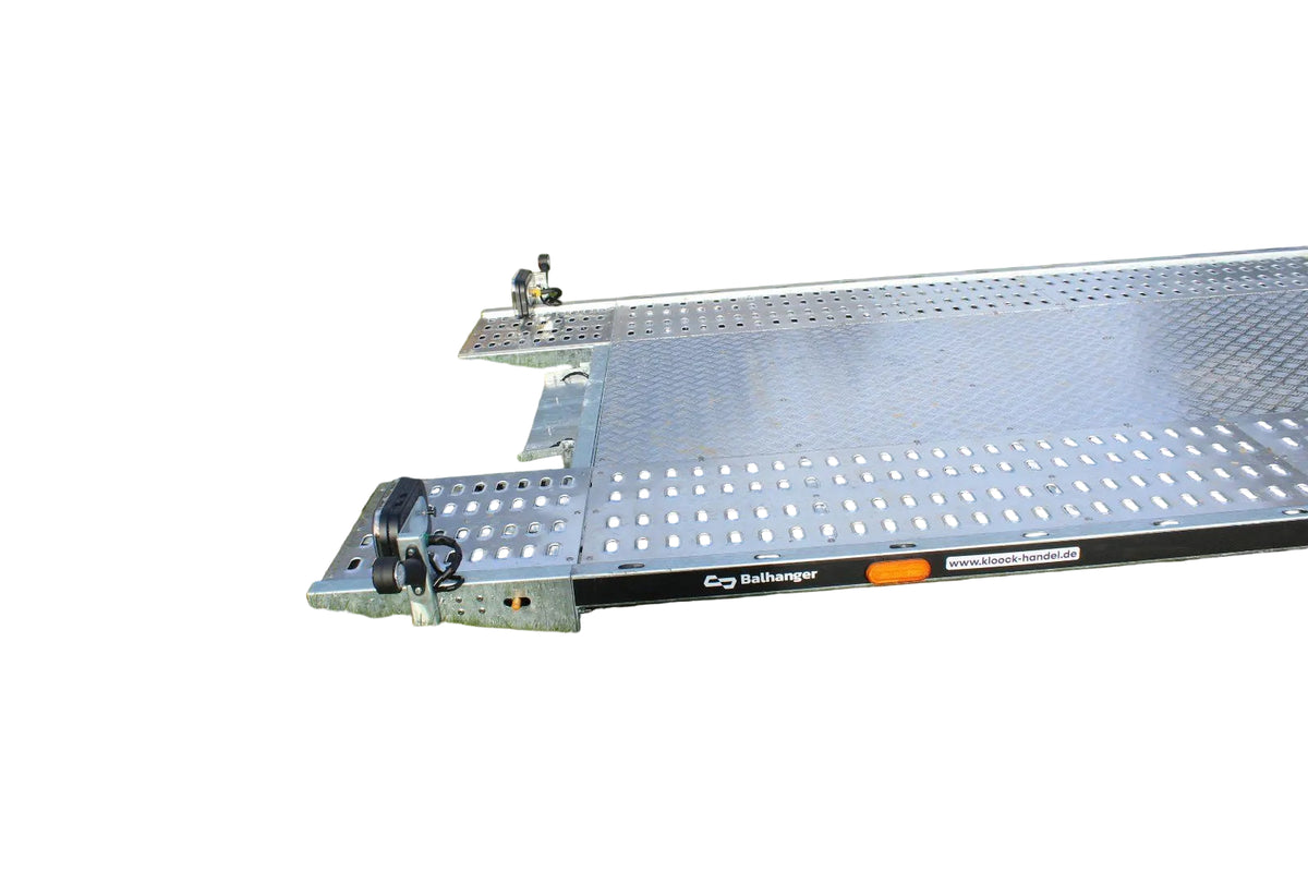 Balhanger Optilift 3045 Autotransporter 450x216 cm — 2 Achsen, gebremst, absenkbar