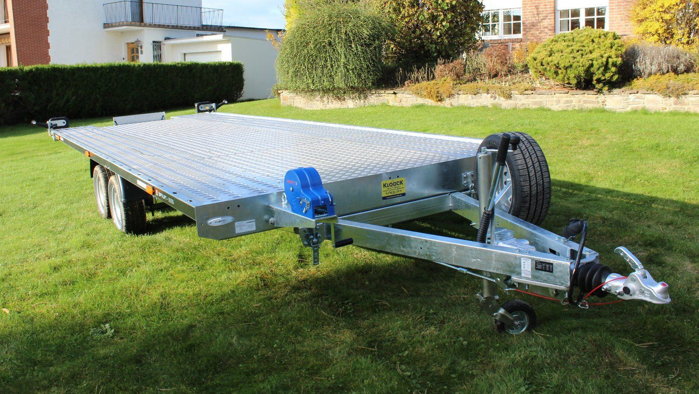 Balhanger Optilift 3555 Autotransporter 550x216 cm — 2 Achsen, gebremst, hydraulisch kippbar