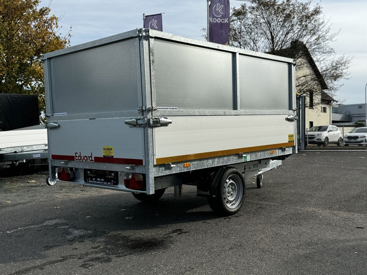 Eduard Heckkipper 256x150 cm — 1 Achse, gebremst, 1500 kg · E-Pumpe, inkl. Aufsatz 70 cm