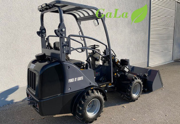 TOYO 826 Kompaktlader