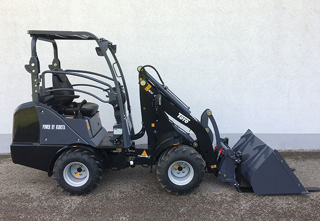 TOYO 826 Kompaktlader