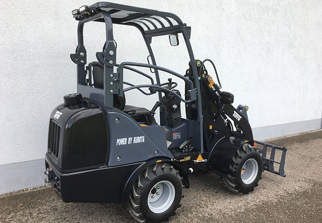 TOYO 826 Kompaktlader
