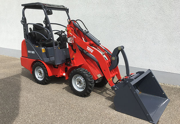 TOYO 826N Kompaktlader