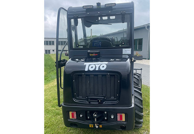 TOYO 836 Kompaktlader