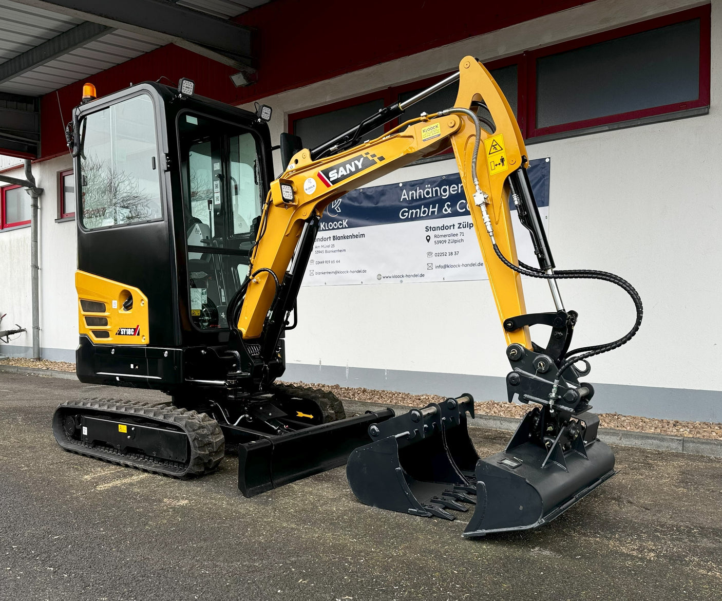 SANY SY18C Minibagger inkl. Löffelpaket