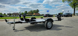 Balhanger Moto-2 Motorradanhänger 750 kg — 1 Achse, ungebremst, hydraulisch absenkbar