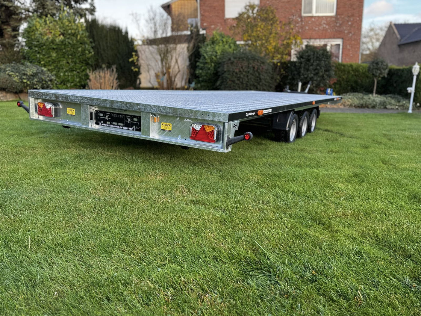 Balhanger TrimaX 3560 Black Edition Autotransporter 600x216 cm — 3 Achsen, gebremst, 100 km/h