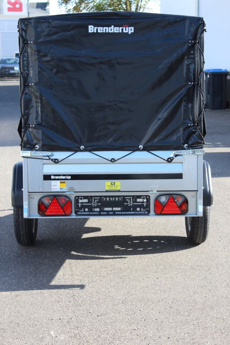 Brenderup 1205 SUB 750 Kippi 203x116 cm — 1 Achse, ungebremst, kippbar · inkl. Plane & Spriegel