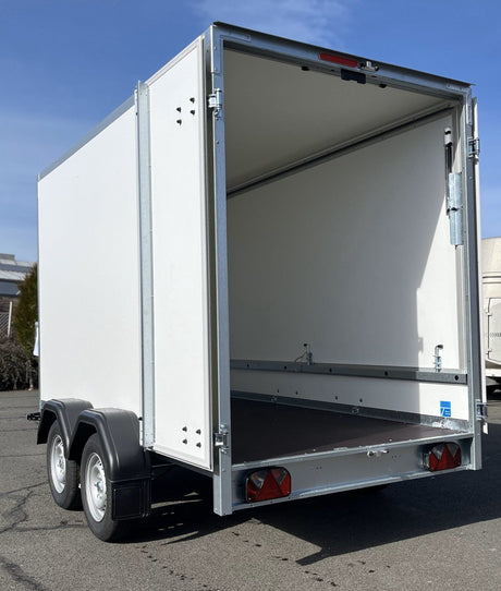 Brenderup CD300TBD2000 mit Verkaufsklappe 300x155 cm — 2 Achsen, gebremst