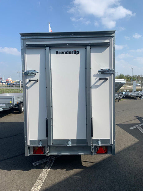 Brenderup CD300TBR2000 / CD300TBR2500 300x155 cm — 2 Achsen, gebremst