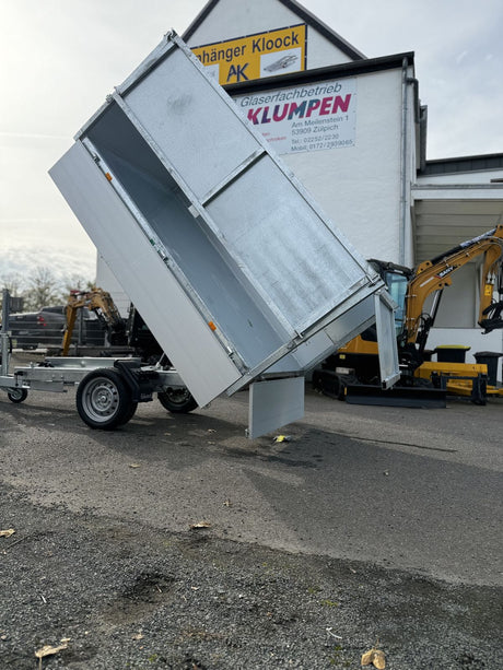 Eduard Heckkipper 256x150 cm — 1 Achse, gebremst, 1500 kg · E-Pumpe, inkl. Aufsatz 70 cm