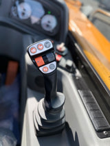Liebherr T 35-6s: Multifunktionsjoystick