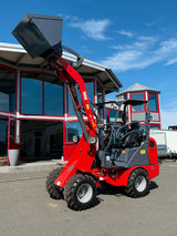 TOYO 810E Elektro-Hoflader mit Bügel