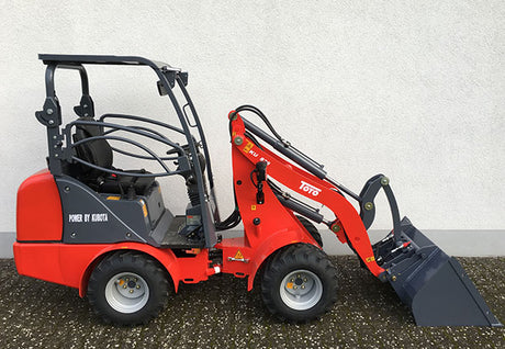 TOYO 826 Kompaktlader