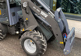 TOYO 826 Kompaktlader