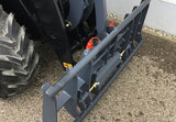 TOYO 826 Kompaktlader