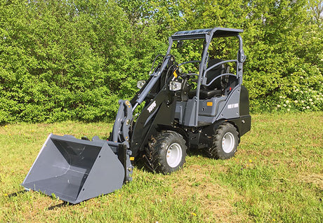 TOYO 826 Kompaktlader