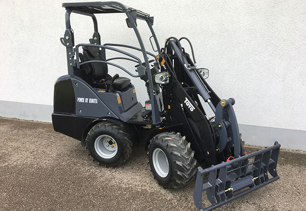 TOYO 826 Kompaktlader
