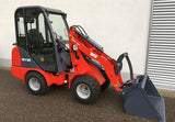 TOYO 826 Kompaktlader