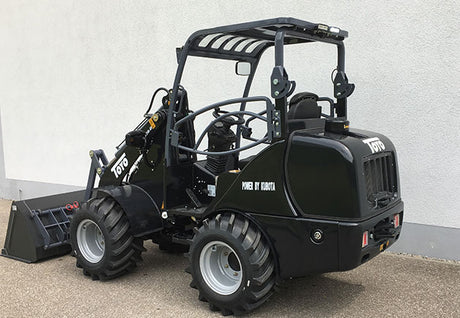 TOYO 836 Kompaktlader