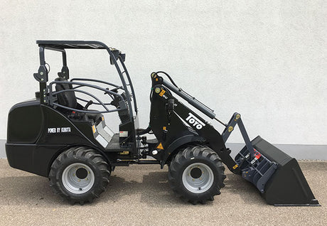 TOYO 836 Kompaktlader