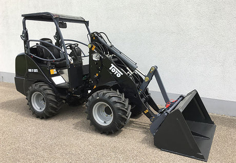 TOYO 836 Kompaktlader