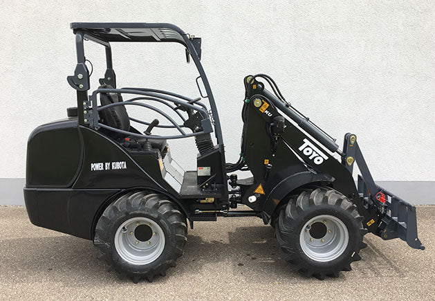 TOYO 836 Kompaktlader