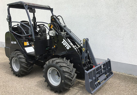 TOYO 836 Kompaktlader