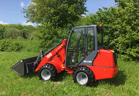 TOYO 836 Kompaktlader