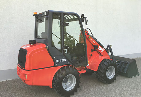 TOYO 836 Kompaktlader