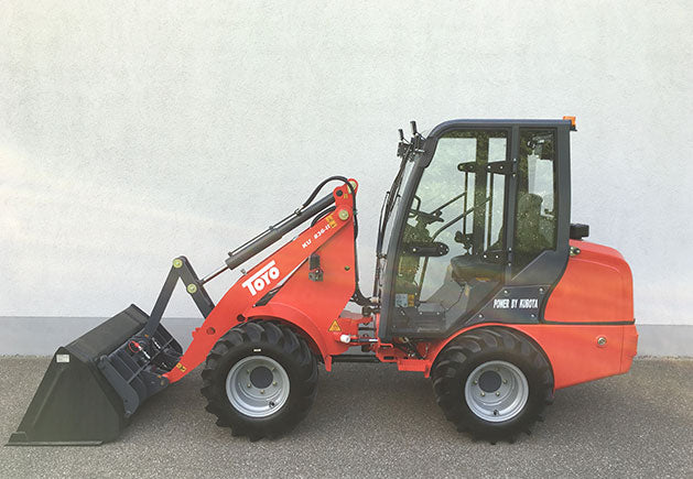 TOYO 836 Kompaktlader