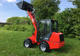 TOYO 836 Kompaktlader