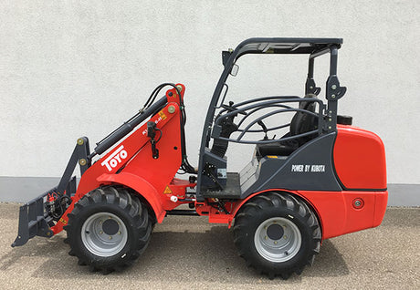 TOYO 836 Kompaktlader