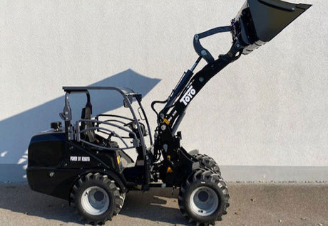 TOYO 839 Kompaktlader