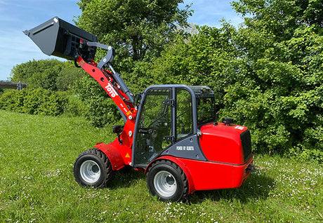 TOYO 839 Kompaktlader