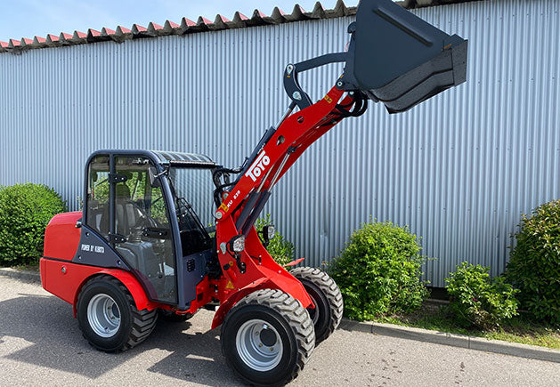 TOYO 839 Kompaktlader